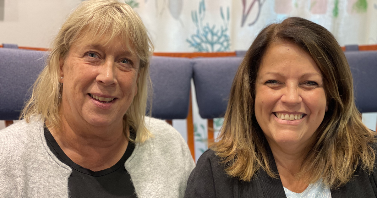 Från vänster: Anette Bengtsson, verksamhetschef Hornskroken och Mirta Vidal, biträdande verksamhetschef Vallgossen.