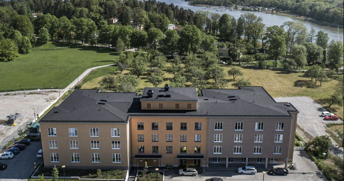 Näsby Slottspark äldreboende i Täby